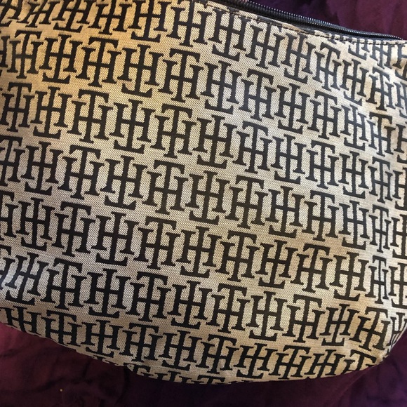 Vintage Tommy Hilfiger Crossbody/ Shoulder Purse - Picture 3 of 8